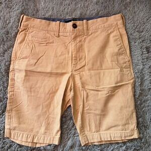 Express Mens Slim Above The Knee 8 Inch Inseam Stretch Chino Shorts Tan Khaki 30